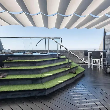 Apartman Atico Con Jacuzzi Frente Al Mar De 2